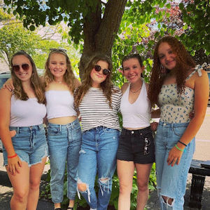 Meet your Posher, Isabella